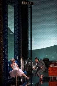Julie Mathevet (Zerlina), Jean-Sébastien Bou (Don Giovanni) © Bernd Uhlig