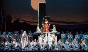 Ensemble (Photo: Guillermo Mendo)