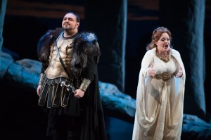 Sonia Ganassi & José Escobar (Photo: Guillermo Mendo)