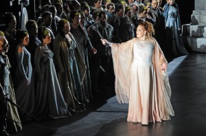 Sondra Radvanovsky, Cor del Gran Teatre del Liceu ©Toni Bofill/Gran Teatre del Liceu