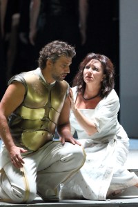 Jonas Kaufmann & Krassimira Stoyanova © Wilfried Hösl
