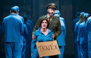 Paul Carey Jones, Anna Patalong, Chorus of Northern Ireland Opera © Northern Ireland Opera