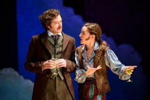 Kate Lindsey as Lazuli and Chris Addison as Smith in L’Étoile © ROH / Bill Cooper 2016.