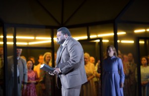 Russell Thomas, Maria Pantiukhova, Chor der Oper Frankfurt © Monika Rittershaus 