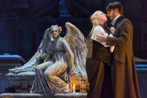 Diana Damrau & Charles Castronovo © ROH/Stephen Cummiskey 