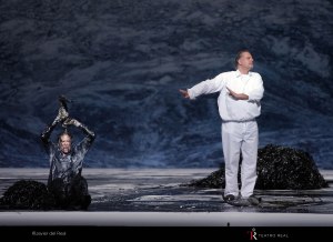 Photo: © Javier del Real