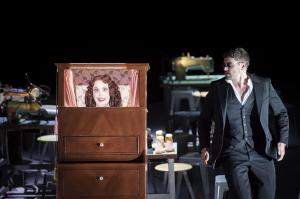 Nicole Chevalier (Olympia), Dominik Köninger (Hoffmann 2).  Photo: © Monika Rittershaus 