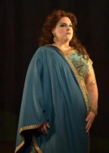 As Dalila at the Opéra de Montréal. Photo: © Yves Renaud. 