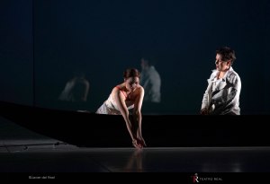 Sylvia Schwartz & Monica Bacelli.  Photo: © Javier del Real