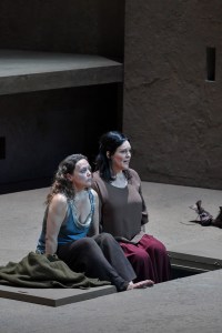 Evelyn Hertlitzius, Adrianne Pieczonka © Antoni Bofill